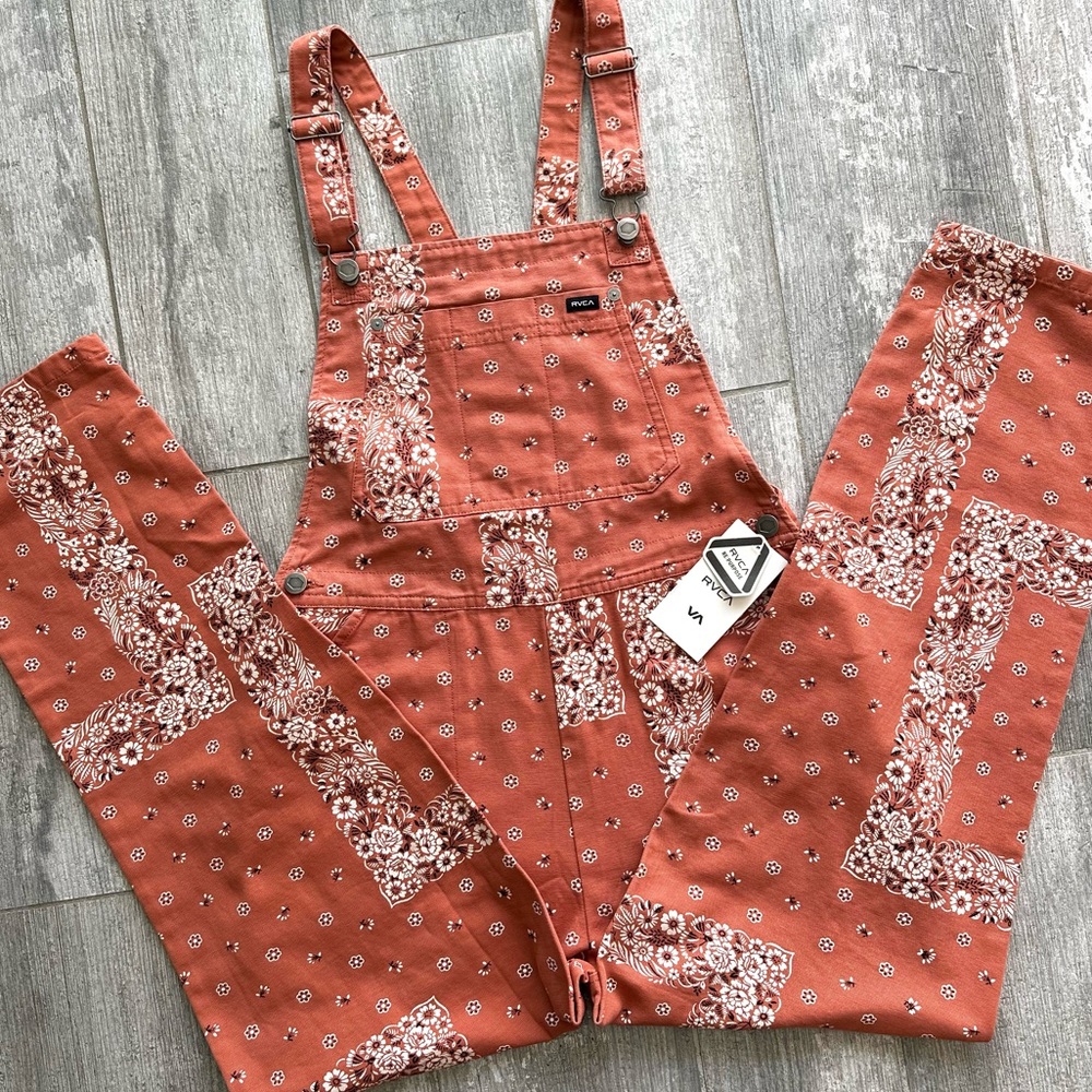 🔥🔥RVCA - SUCCESSION OVERALLS🔥🔥 - Picture 2 of 11
